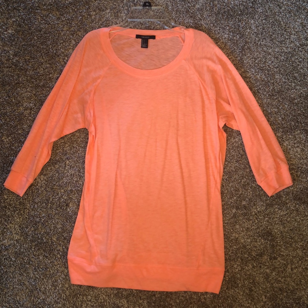 3/4 sleeve shirt